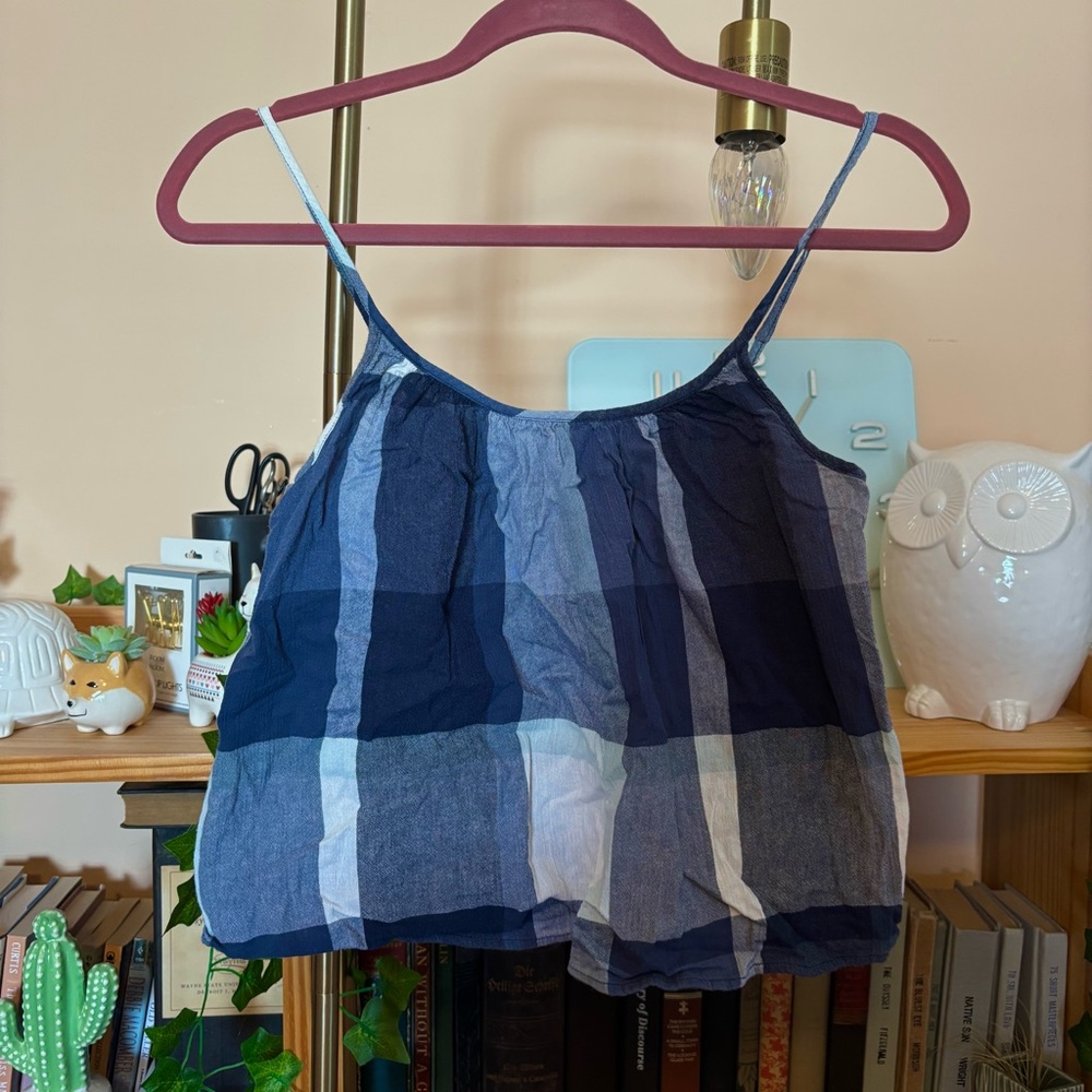 3 FOR $15 ‼️ Aeropostale Navy and White Gingham Top